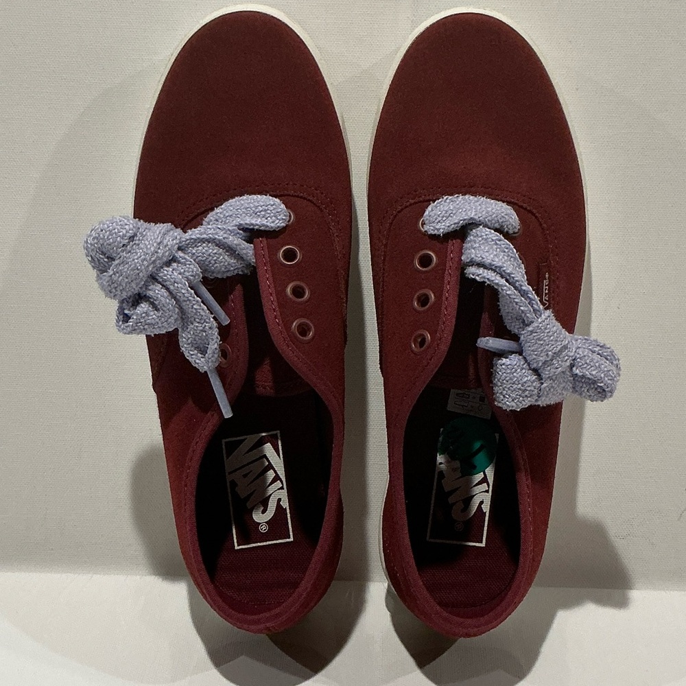 New Vans Unisex Burgundy Suede-Like Lace Up Sneakers with Lilac Fuzzy Laces.